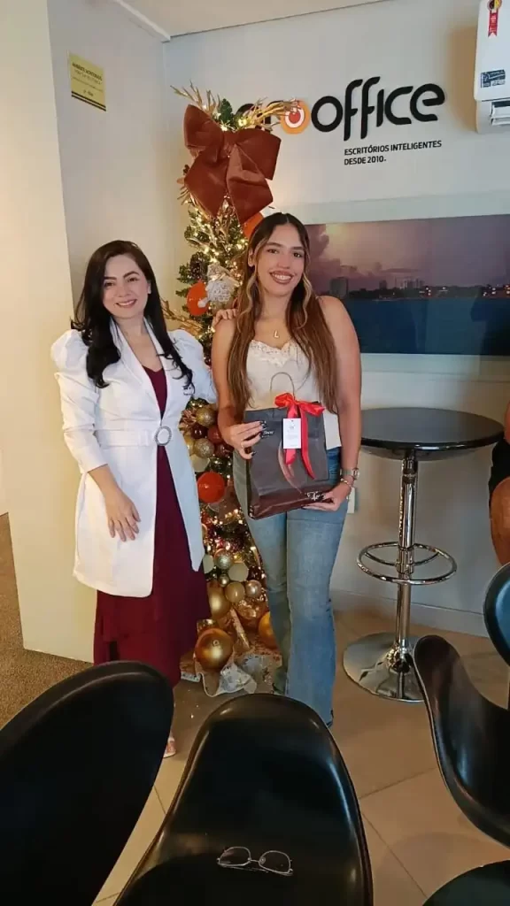 Márcia-Damasceno-Psicoterapeuta-_-Especialista-Ansiedade-e-Depressão-_-Terapeuta-TRG-_-Manaus